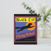 Black Cat Flying School Happy Halloween Postkarte (Stehend Vorderseite)