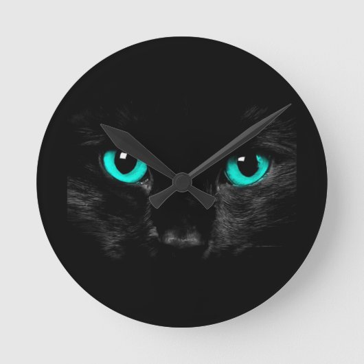 Black Cat Green Eyes Runde Wanduhr (Vorderseite)