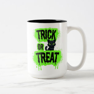 Black Cat Halloween Trick oder Treat Neon Spooky G Zweifarbige Tasse