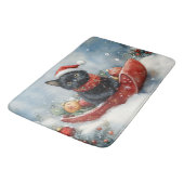 Black Cat in Sledge Let it Snow Christmas Badematte (Schrägansicht)