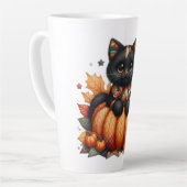 Black Cat on Pumpkin mit Herbst Quilt Muster Milchtasse (Linke Ecke)