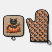 Black Cat on Pumpkin mit Herbst Quilt Muster Ofenhandschuh & Topflappen-Set (Vorderseite)