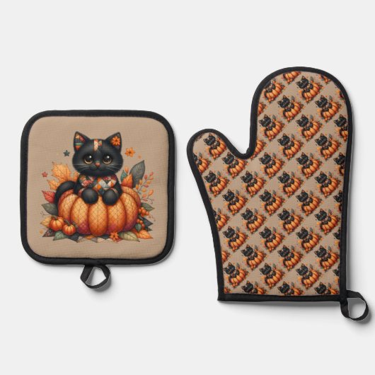 Black Cat on Pumpkin mit Herbst Quilt Muster Ofenhandschuh & Topflappen-Set (Vorderseite)