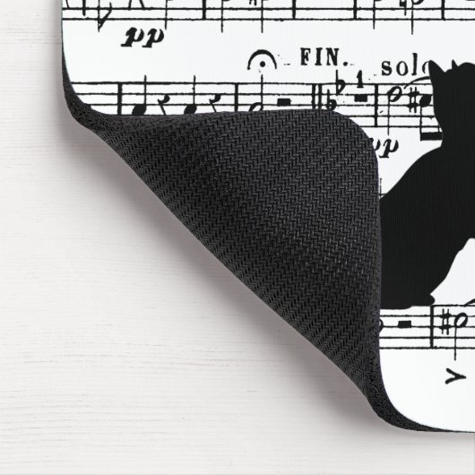 Black Cat On Sheet Music Mousepad (Ecke)