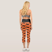 Black Cat Orange Crazy Cat Woman Capri Leggings (Rückseite)