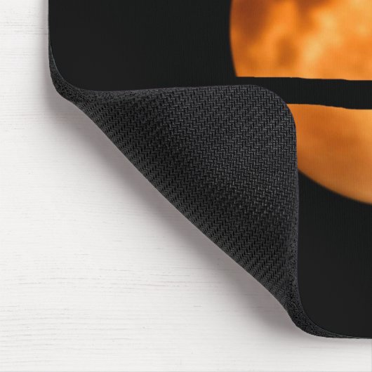 Black Cat Orange Moon Mousepad (Ecke)