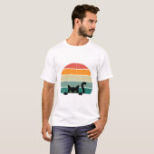 Black Cat Peeking Sunset Vintag 3 T-Shirt (Vorne ganz)