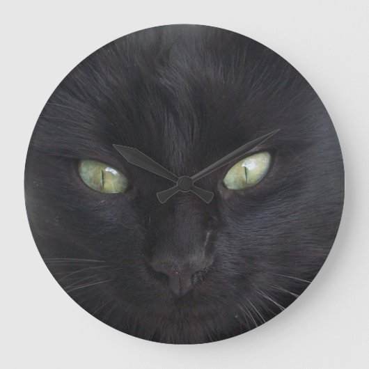 BLACK CAT PORTRAIT WITH EMERALD EYES GROßE WANDUHR (Vorderseite)