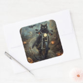 Black Cat Riding Motorrad Halloween Beängstigend Quadratischer Aufkleber (Umschlag)