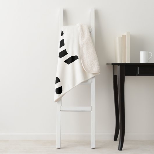 Black Cat Silhouette Sherpadecke (Beispiel)