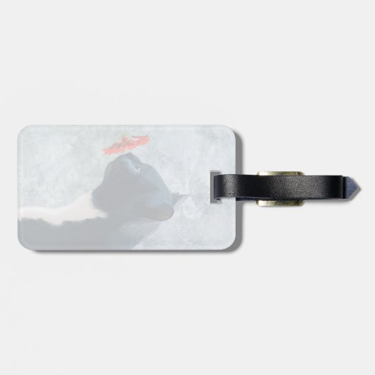 Black Cat Sniffing Blume Gepäckanhänger (Rückseite horizontal)