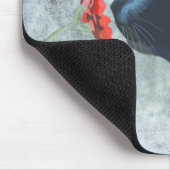 Black Cat Sniffing Blume Mousepad (Ecke)