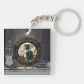 Black Cat Sunset: Eine Reise zum THRIVE Square Schlüsselanhänger (Rückseite)