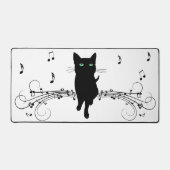 Black Cat Surrounded by Whispering Notes of Music Schreibtischunterlage (Vorderseite)