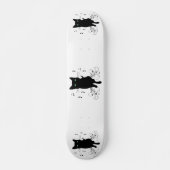 Black Cat Surrounded by Whispering Notes of Music Skateboard (Vorne)