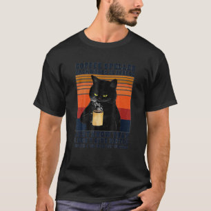 Black Cat trinkt Kaffee rückwärts buchstabiert ist T-Shirt