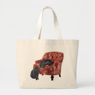Black Cat und Scottish Terrier in einem roten Stuh Jumbo Stoffbeutel