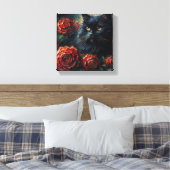 Black Cat unter Rote Rosen Goth Leinwanddruck (Insitu (Schlafzimmer))