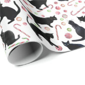 Black Cats with Peppermint Candy Wrapping Paper Geschenkpapier (Rolleneckpunkt)