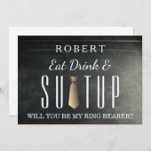 Black Chalkboard Suitup Werden Sie mein Ringträger Einladung (Vorne/Hinten)