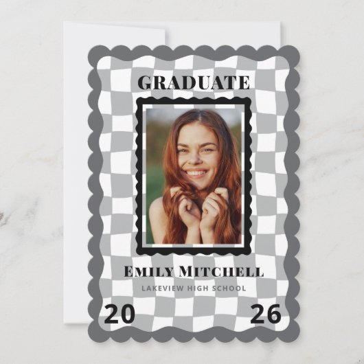 Black Checkered Grad Announcement with Photo Einladung (Vorderseite)