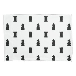 Black Chess Pieces Knight and Rook Kissenbezug