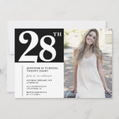 Black Chic Foto 28. Geburtstag Einladungen (Vorderseite)