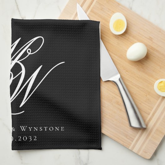 Black Chic Monogram Wedding Geschirrtuch (Viertel Falte)