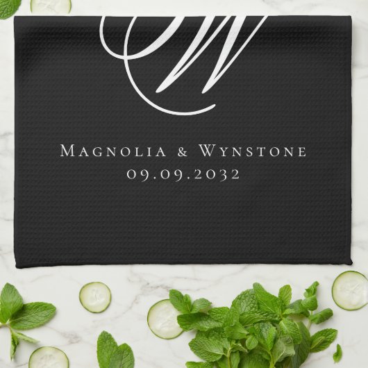Black Chic Monogram Wedding Geschirrtuch (Gefaltet)