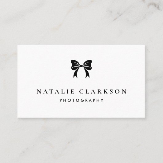 Black Chic Ribbon Bow Minimalistisch Visitenkarte (Vorderseite)