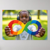 Black Child Boy mit Regenbogensymbol Poster (Vorne)