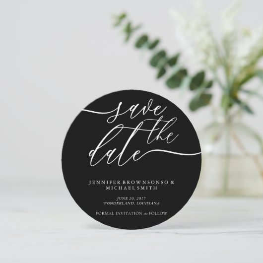 Black Circle Wedding Rett Date Foto Calligraphy Save The Date (Stehend Vorderseite)