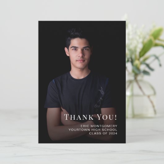 Black Class of 2024 Abschluss Danke Foto (Stehend Vorderseite)