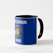 Black Combo Tasse mit der Flagge von Wisconsin, US (VorderseiteRechts)