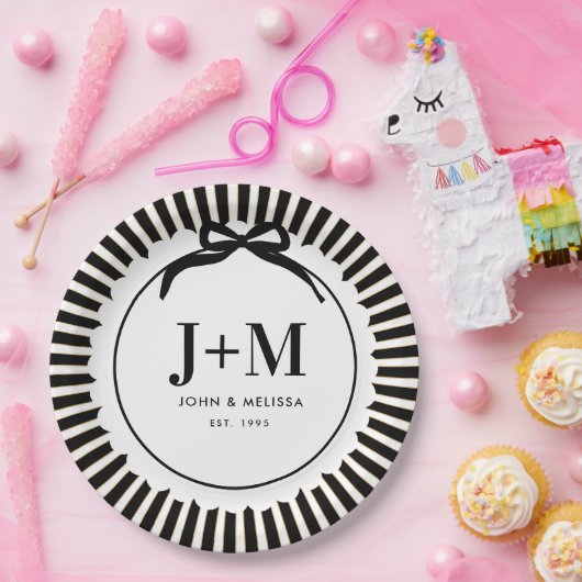 Black Coquette Bow Anniversary Initials Pappteller (Party)