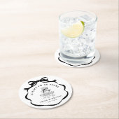 Black Coquette Bow Cheers Champagne Tower Runder Pappuntersetzer (Vor Ort)