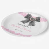 Black Coquette Bow Pink Lace Brautparty Pappteller (Schrägansicht)