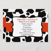Black Cow Print & Bright Red Ribbon Einladung (Vorne/Hinten)