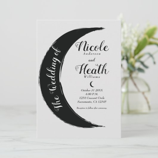 Black Crescent Dark Moon Celestial Night Wedding Einladung (Stehend Vorderseite)