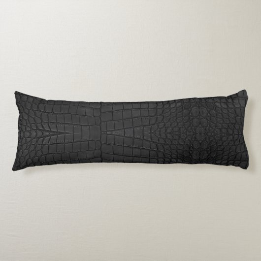 Black Crocodile Leather Print Seitenschläferkissen (Vorderseite)