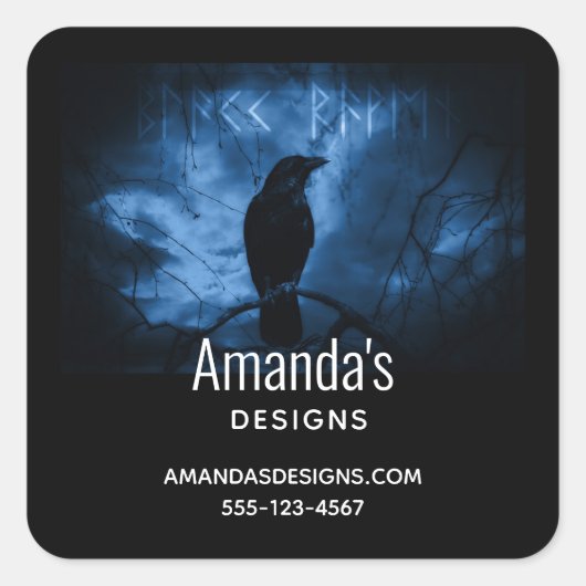 Black Crow mit Runen Dark Goth Style Quadratischer Aufkleber (Vorderseite)