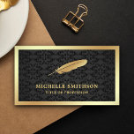 Black Damask Gold Foil Feather Vintag Quill Pen Visitenkarte<br><div class="desc">Berufliche Visitenkarte mit Imitaten Goldfolienakzenten mit moderner Typografie. Fügen Sie Ihren Namen und Ihre Kontaktdaten hinzu,  um einen bleibenden ersten Eindruck zu machen.</div>