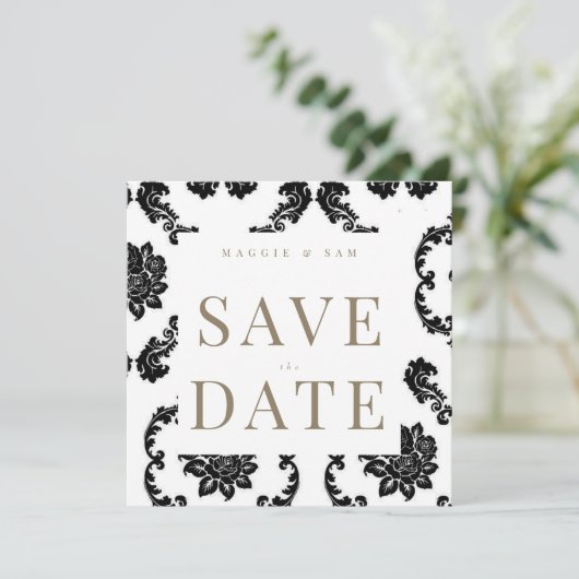 Black Damask Square Wedding Save the Date (Stehend Vorderseite)