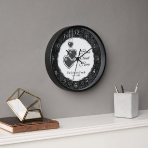 Black Damask with Hearts - Zuhause Sweet Zuhause Uhr