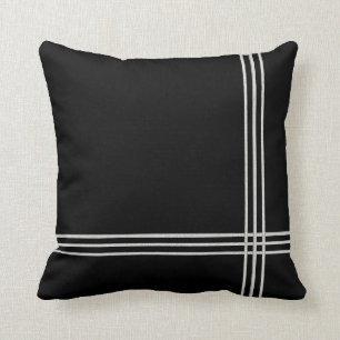 Black Deko White Strip Kissen
