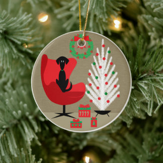 Black Dog in Mid Century Christmas Room Keramik Ornament