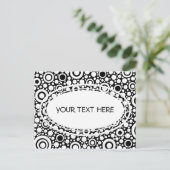 Black Dots & Circles Grid + Ihr Backgr. & Text Postkarte (Stehend Vorderseite)