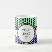 Black Dots Grid + Ihr Backgr. & Text Kaffeetasse (Mittel)