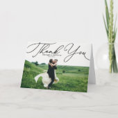 Black Elegant Beatrice Script Foto Wedding Dankeskarte (Vorderseite)