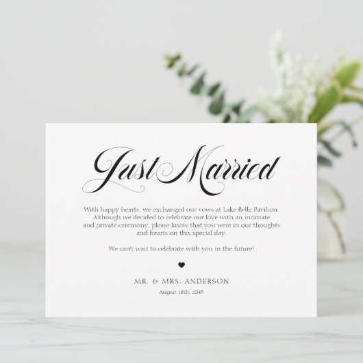 Black Elegant Bold Calligraphy Just Married Ankündigung (Stehend Vorderseite)